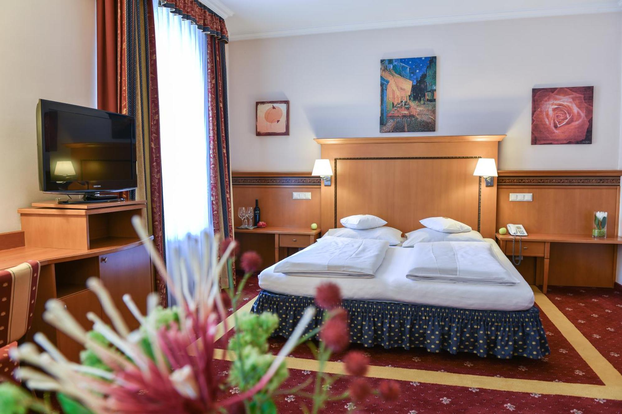 Hotel Alexandra ヴェルス エクステリア 写真